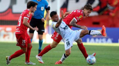 Limache fue de más a menos ante Ñublense y se trajo un empate desde Chillán