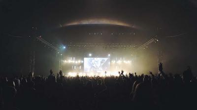 Los festivales se toman las redes: Olmué lidera la conversación digital según estudio de Simbiu