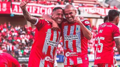 Unión La Calera cerró la fecha escalando a la cima tras vencer a Cobresal