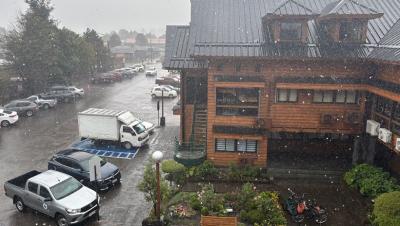 Más de 9 mil clientes de CGE se quedan sin energía en Pucón producto de los vientos