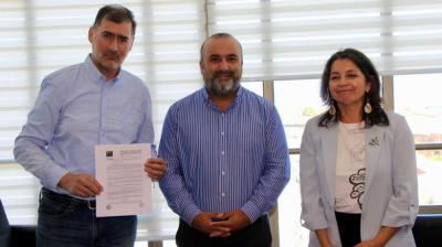 Minvu anuncia soluciones habitacionales definitivas para 12 familias afectadas por incendios en Punta de Parra