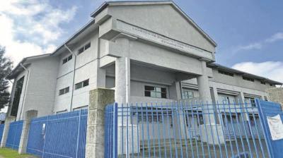 Mariquina: Conductor que huyó sin auxiliar a víctimas de choque quedó con arresto domiciliario