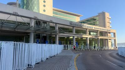 Mañana sin fanáticos en las afueras del hotel: el ambiente lo marcan los deportistas
