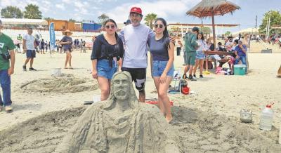 Verano 2026: Ingenio y tradición en Concurso Figuras de Arena en Caldera