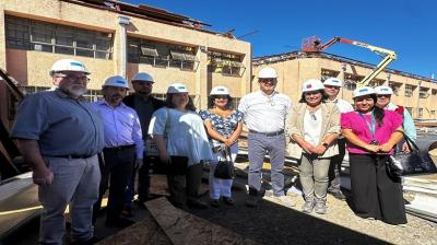 Autoridades fiscalizan avance del proyecto de reposición de techumbre del Liceo Las Araucarias de Curacautín