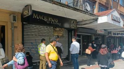 Autoridades clausuran casino de calle Varas