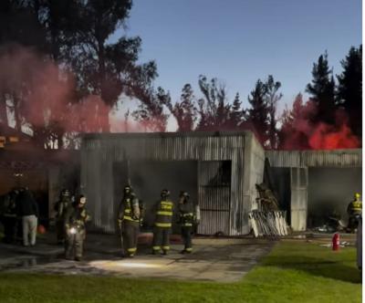 Incendio destruye botes de la selección nacional de remo y canotaje en Curauma