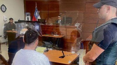 En aeropuerto cayó acusado por asesinato del 2020 en toma de El Tabo