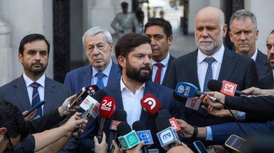 Elizalde dijo que Kast reconoció llamada de Boric y advertencia sobre amenazas de EE.UU. por cable chino
