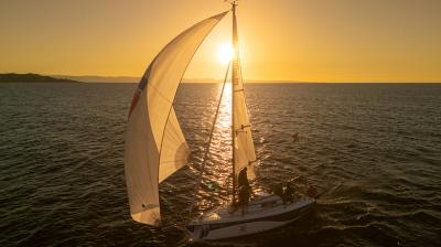 Regresa la Regata Nocturna: veleros oceánicos unirán Concón y Papudo