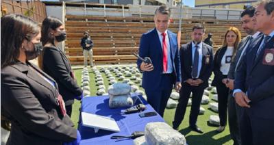 Fiscal Regional y decomiso de 2 toneladas de marihuana en Antofagasta: "Llegamos a cifras de países productores"