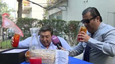 Julio César Rodríguez saca risas tras percanse en "Hay que Decirlo!"