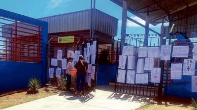 A menos de una semana del inicio de clases entran a robar a establecimiento