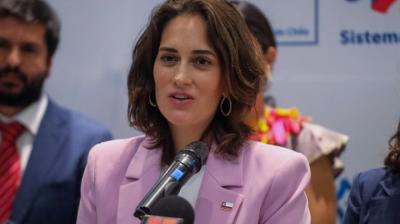 Ministra Wulf dijo que recortes no afectarán beneficios de la ciudadanía