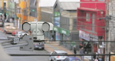 DPR adjudicó proyecto de cámaras por US$ 18 millones a dos días del cambio de mando