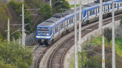 Gobierno retira de Contraloría contrato para estudio del tren Valparaíso-Santiago
