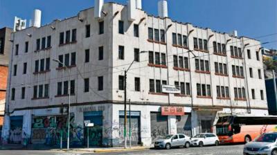 Parten gestiones para que Carabineros ocupe edificio en Plaza Aduana