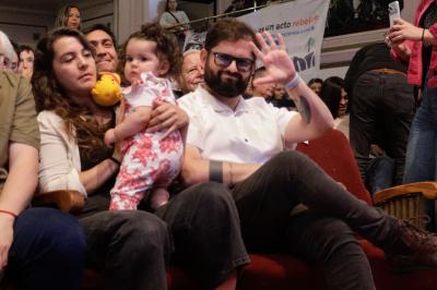 Con presencia de Boric: El Frente Amplio realizó su primer congreso ideológico