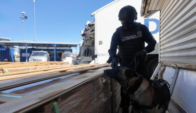 Histórica incautación de carga boliviana con cocaína y ketamina en el Puerto de Arica