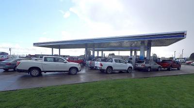 Litro de combustible superará los $1.800 en zonas extremas de la Región de Los Lagos