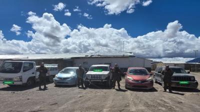 Interceptan caravana de vehículos en zona fronteriza de Colchane: seis detenidos