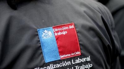 Auxiliar de aseo sufrió amputación de tres dedos en conservera de Puerto Montt