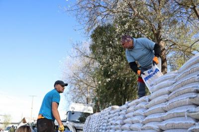 INDAP Los Ríos inició entrega de praderas suplementarias con inversión superior a $1.150 millones