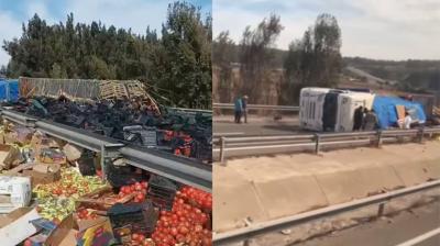 Camión volcó con carga de verduras en La Ligua