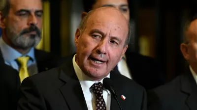 Ministro de Hacienda: "No transformemos esto en la típica caricatura que algunos hacen, que cualquier baja de impuesto es para favorecer a los ricos"