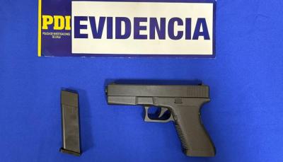 PDI de Temuco esclarece amenazas de tiroteo en establecimiento educacional y logra incautación de arma de juguete