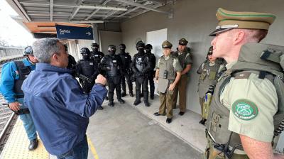 Siete infracciones por evasión y multa por fumar marcan operativo de seguridad en el Tren Limache-Puerto