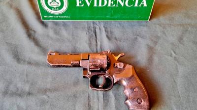 Carabineros detuvo a adolescente de 15 años que portaba un revólver en Iquique