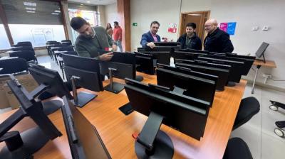 Salud de Quemchi recibe 19 equipos computacionales para fortalecer atención digital en zonas rurales