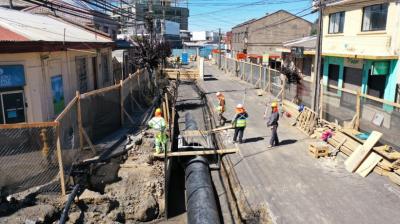 En mayo finalizan obras de colector que solucionarán históricas inundaciones en Tomé