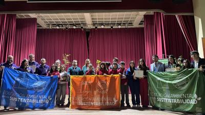 Establecimientos educacionales de Osorno reciben certificación ambiental