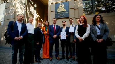 Oposición presentó requerimiento por megarreforma del Gobierno: Apunta a conflicto de interés