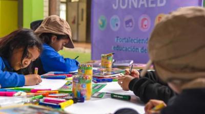 Junaeb finaliza entrega de útiles escolares en la Región de Valparaíso