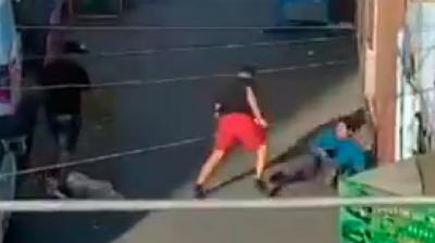 [VIDEO] Detienen a dos sujetos por robo con violencia en el centro de Iquique