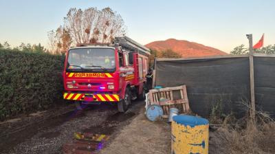 Incendio destruye vivienda en San Pedro y deja tres damnificados