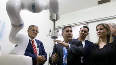 Hospital San Camilo de San Felipe incorpora robot quirúrgico chileno para reducir listas de espera