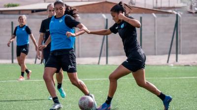 Vuelven al Tierra de Campeones: Deportes Iquique femenino recibe a la Universidad Católica