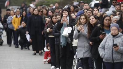 Zapallar conmemoró Glorias Navales con desfile y presencia de bisnieta de Arturo Prat