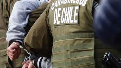 En prisión preventiva quedó sujeto que intimidó a guardia para robar en San Antonio