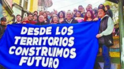 Mundaca encabezó primer Encuentro Regional de Articulación Político Social