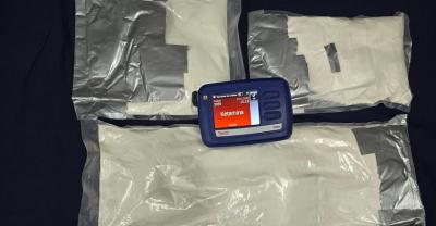 Tenía 3 kilos de ketamina: PDI detuvo a imputado por tráfico de drogas en aeropuerto Chacalluta