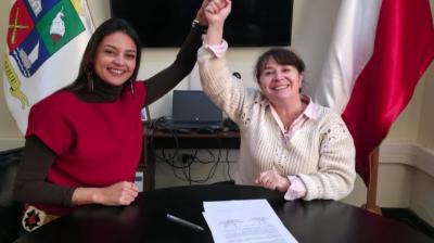 Dalcahue firma convenio para ser sede de la tercera edición de Chiloé Fashion Green en 2027