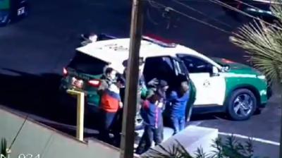 [VIDEO] Carabineros detuvo a cuatro sujetos por robo con violencia en el sur de Iquique
