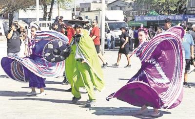 Baile mexicano llegó desde Copiapó a la fiesta de La Tirana