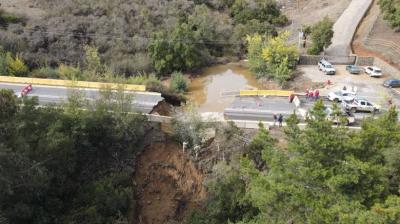 Autoridades coordinan soluciones tras daños del sistema frontal en Zapallar