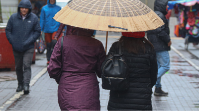 Nuevo sistema frontal dejará lluvias, viento y riesgo de tormentas eléctricas en Valparaíso